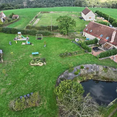 Familial Avec Piscine, Jardin Et Aire De Jeux - Capacite 15 Pers, - Fr-1-489-353 *
