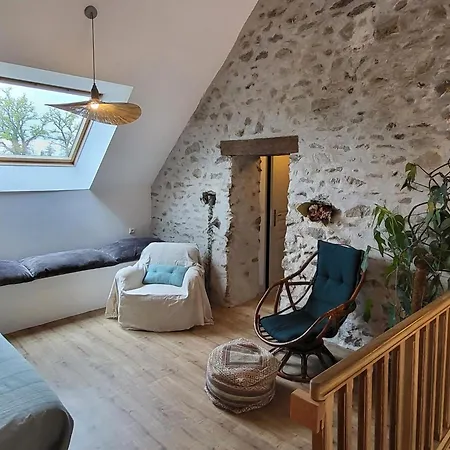 Convivial A Avec Piscine Partagee Et Animaux Acceptes - Fr-1-489-353 Blomard